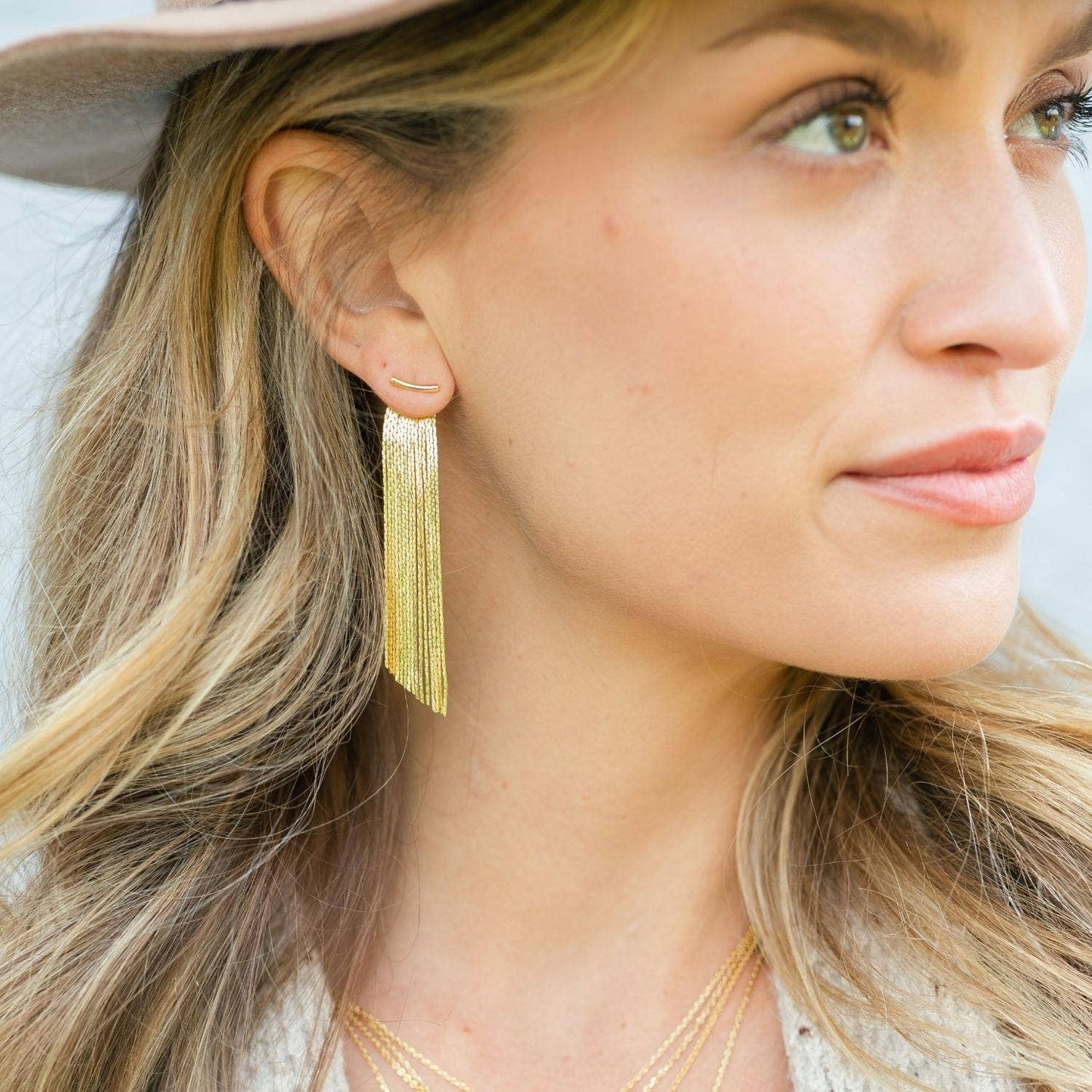 Back Accented Long Earrings: Gold