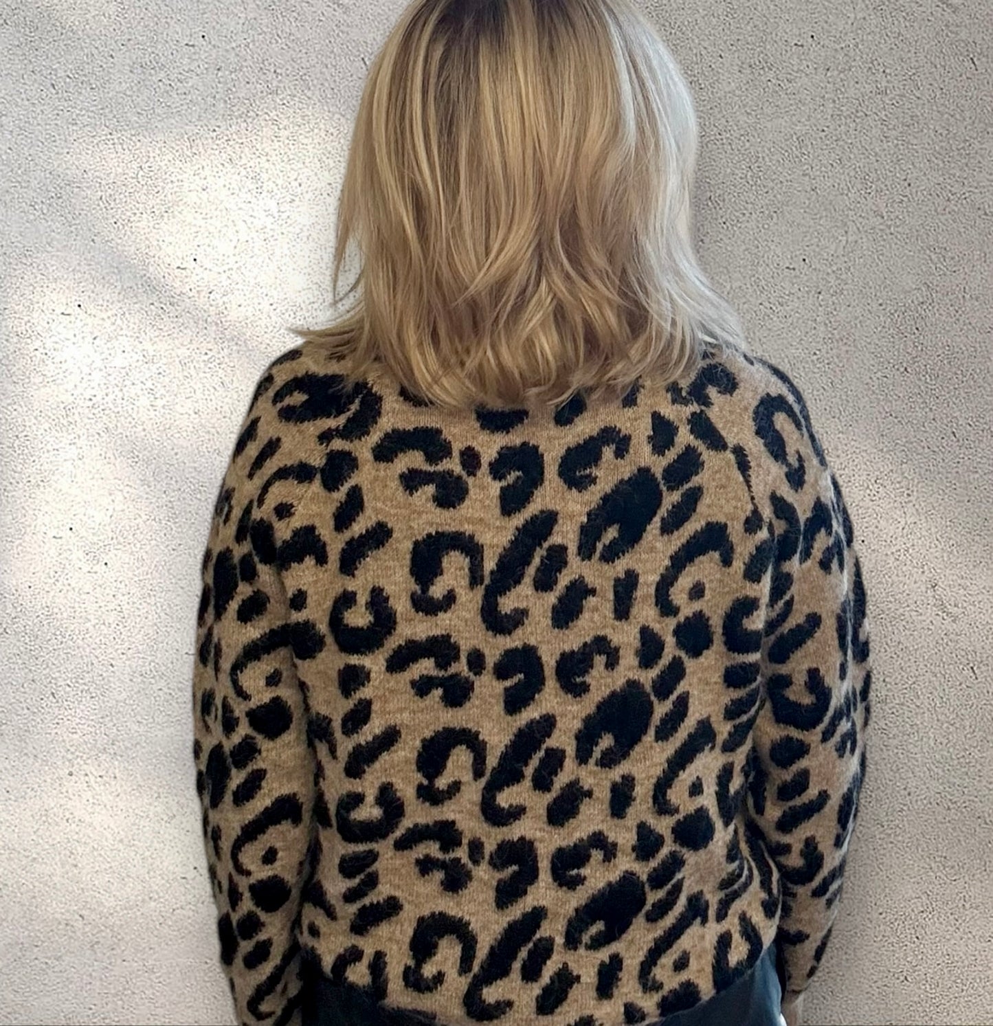 Loe Leopard knit sweater with buttons on the side ONE SIZE